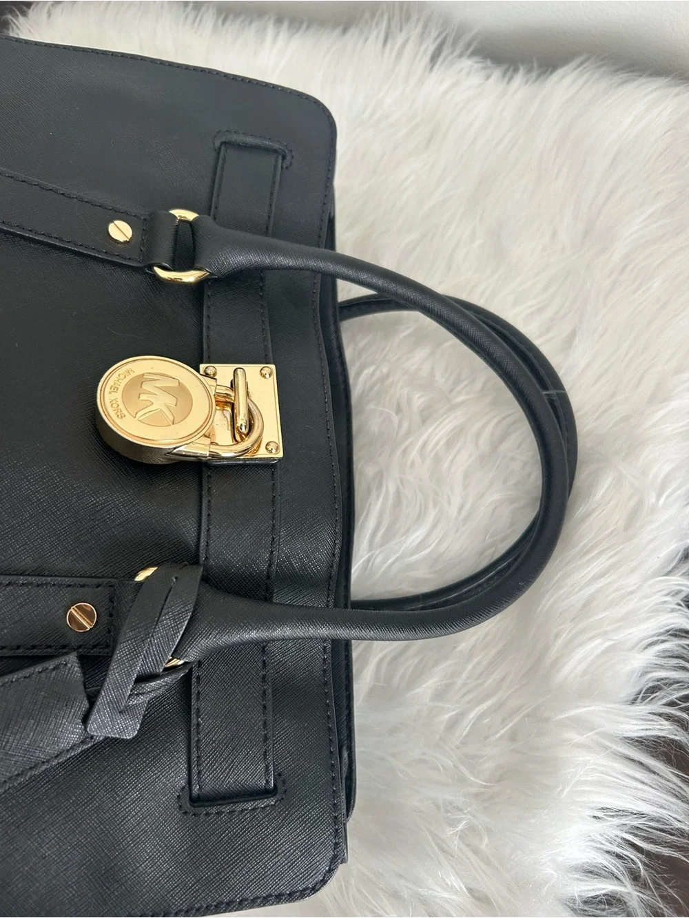 Michael Kors Hamilton Black Saffiano Leather Satchel Tote Lock Key crossbody